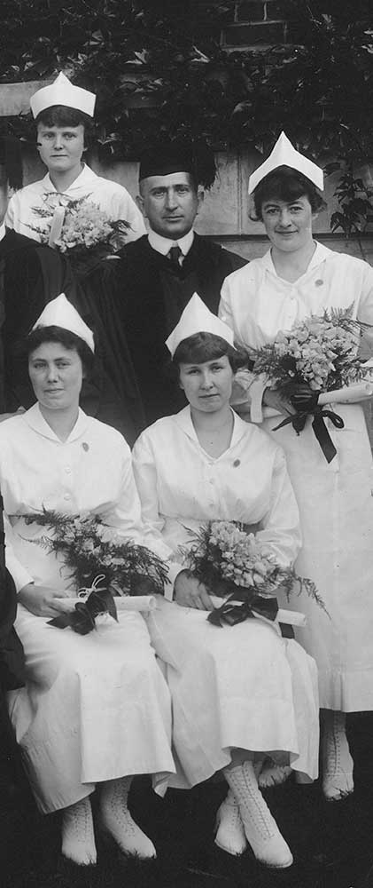 UVA School of Nursing class of 1919 Mr. Jefferson's Nurses cover