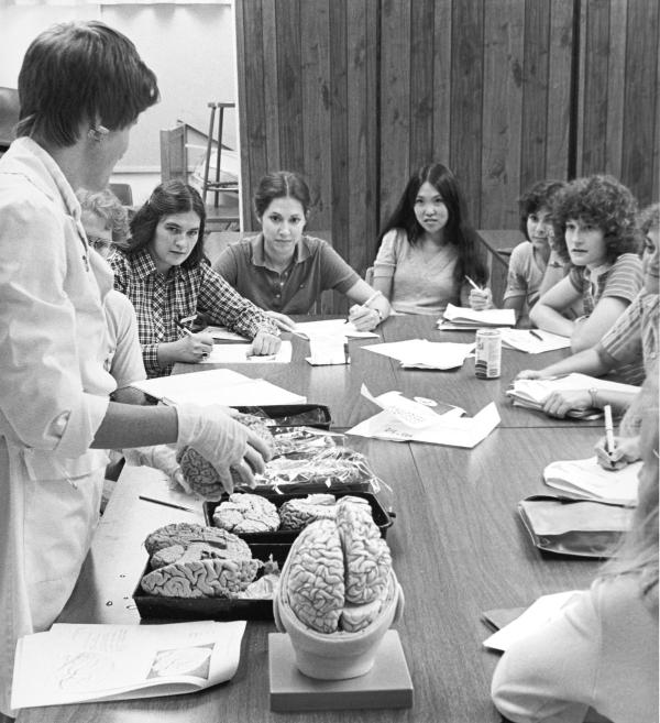 MSN students in a lab class.	Pathophysiology class instructed by Barbee Bancroft, MSN 1978. Eleanor Crowder Bjoring Center for Nursing Historical Inquiry, University of Virginia School of Nursing.