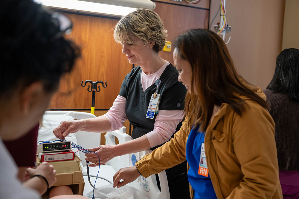 Nurses learning bedside