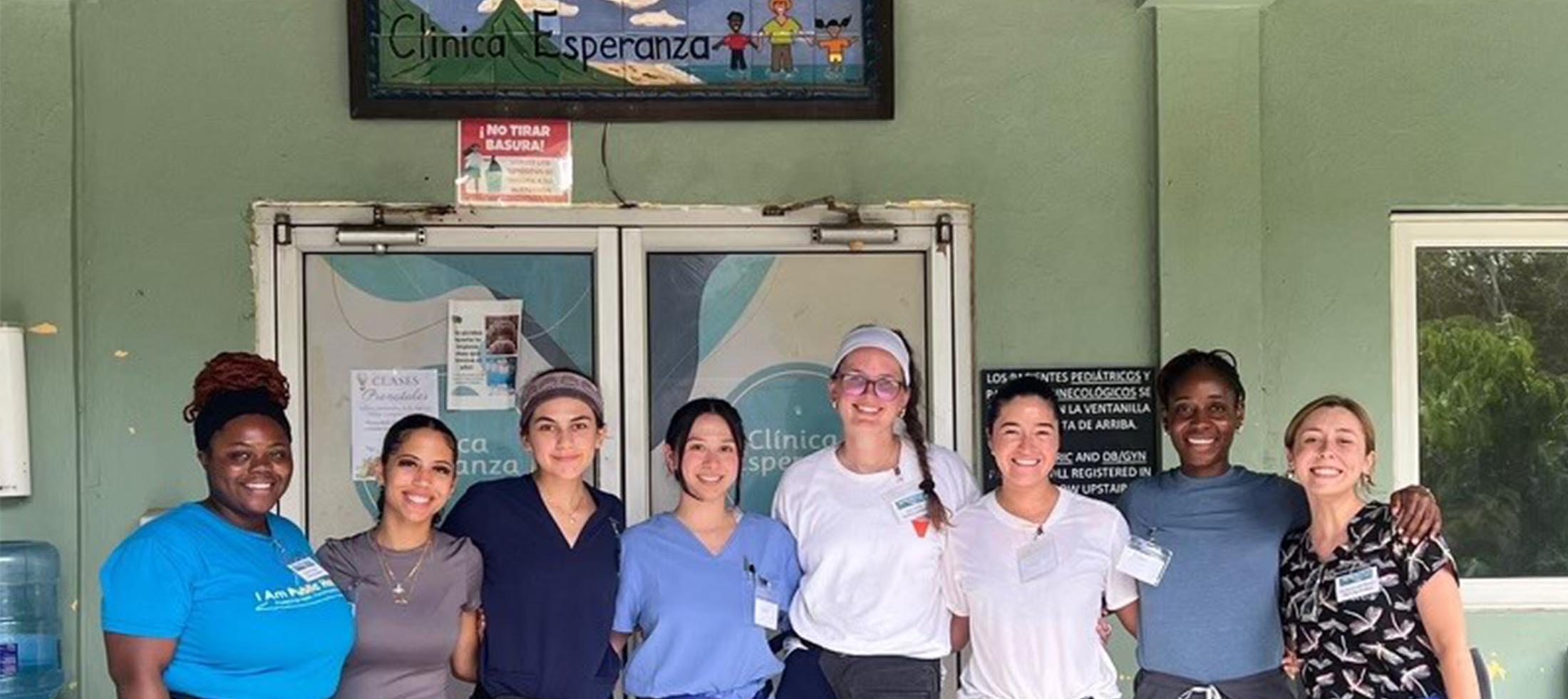 CNL students at Clinica Esperanza in Honduras.